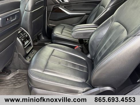 Used 2021 BMW X7 xDrive40i w/ Executive Package 2 image 37