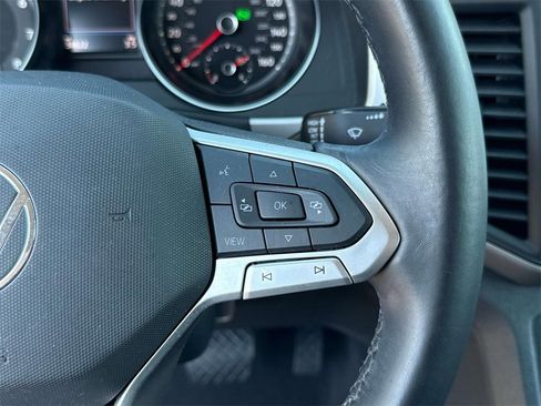 Used 2021 Volkswagen Atlas SE image 25