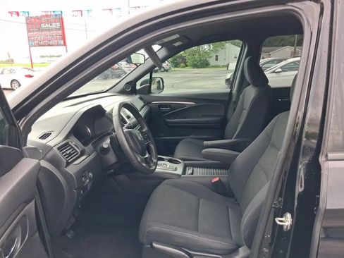 Used 2019 Honda Passport Sport image 11