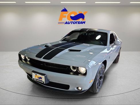 Used 2021 Dodge Challenger SXT w/ Blacktop Package image 4