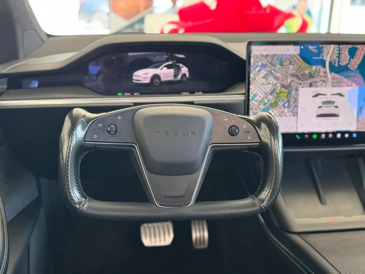 Used 2022 Tesla Model X AWD/4WD image 42