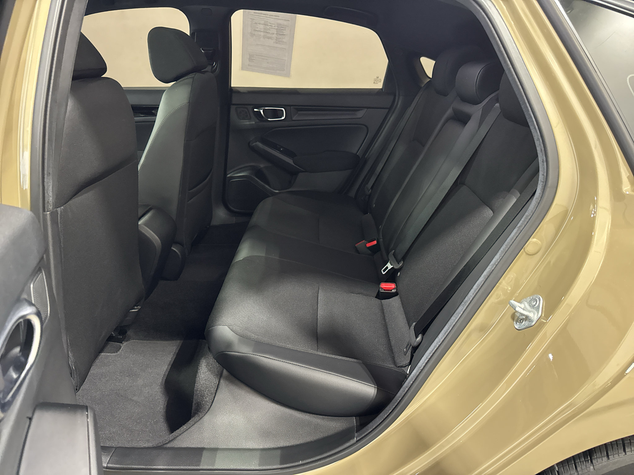 Used 2025 Honda Civic Sport image 28