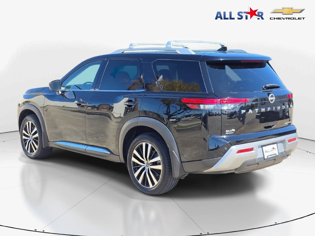 Used 2023 Nissan Pathfinder Platinum w/ Cargo Package FWD image 6