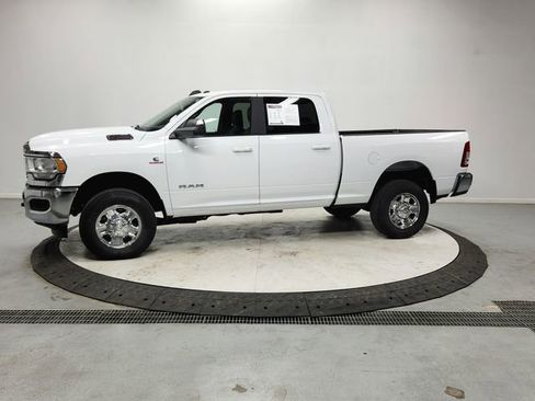 Used 2022 RAM 2500 Big Horn w/ Cold Weather Group image 4
