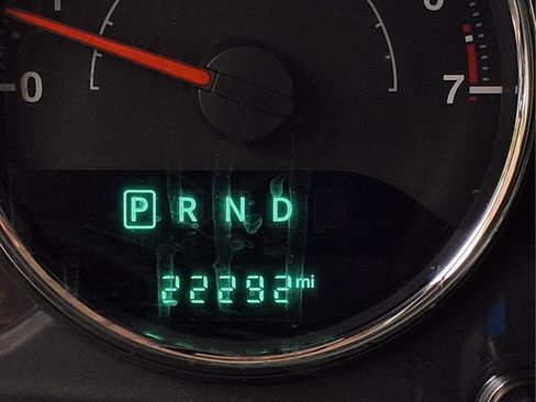 Used 2018 Jeep Wrangler Rubicon w/ Power Convenience Group image 14