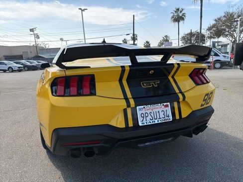 Used 2024 Ford Mustang GT Premium w/ GT Performance Package image 3