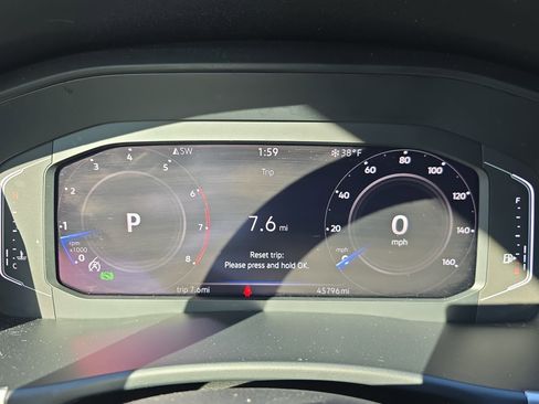 Used 2023 Volkswagen Atlas SE image 18