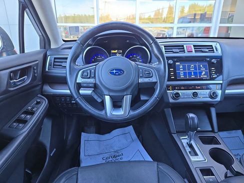 Used 2017 Subaru Outback 2.5i Limited image 19