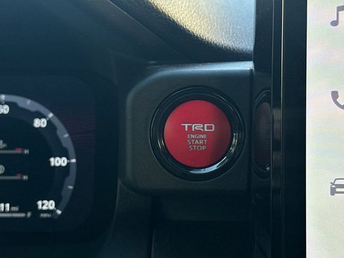 Used 2024 Toyota Tacoma TRD Sport image 22