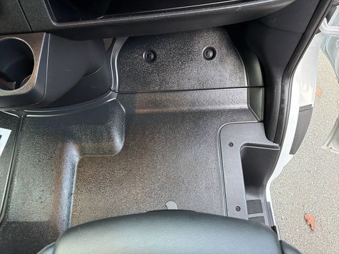 Used 2020 Mercedes-Benz Sprinter 3500 image 23