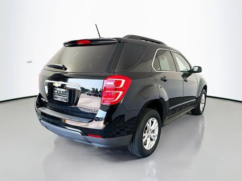 Used 2017 Chevrolet Equinox LT w/ Convenience Package AWD/4WD image 7