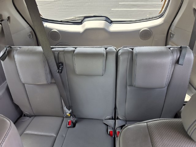 Used 2018 Toyota Highlander Limited AWD/4WD image 30