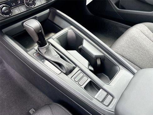 Certified 2025 Honda Accord SE image 19