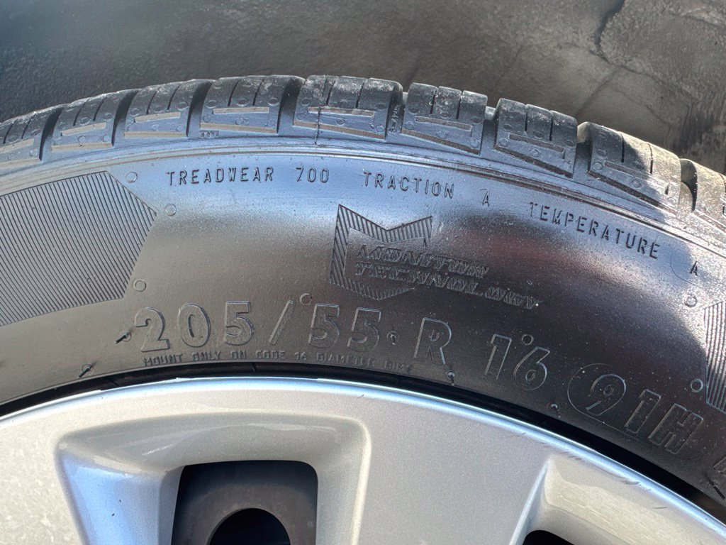 Used 2018 Nissan Sentra S FWD image 29