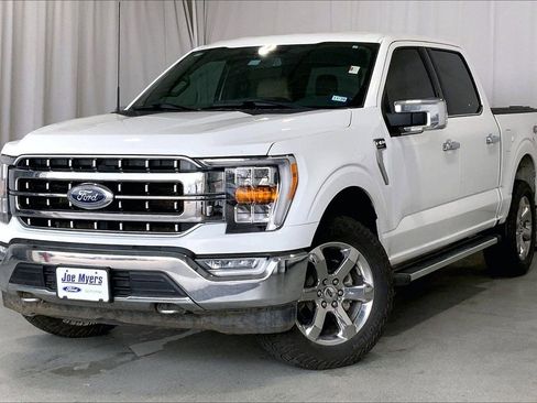 Used 2023 Ford F150 Lariat image 2