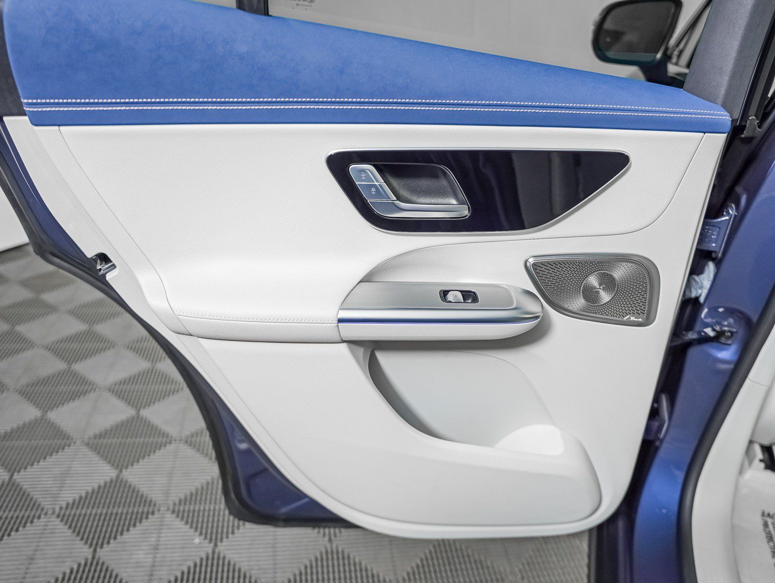 Certified 2023 Mercedes-Benz EQE 350+ SUV image 23