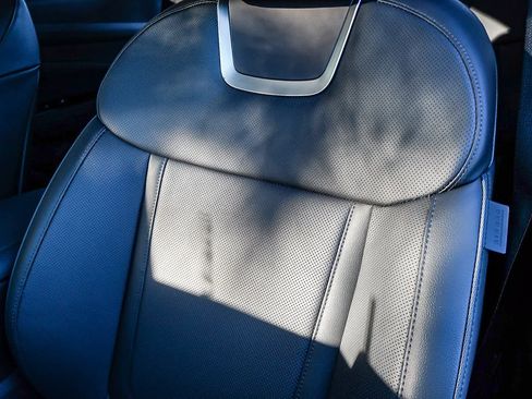 New 2026 Hyundai Tucson Limited image 30