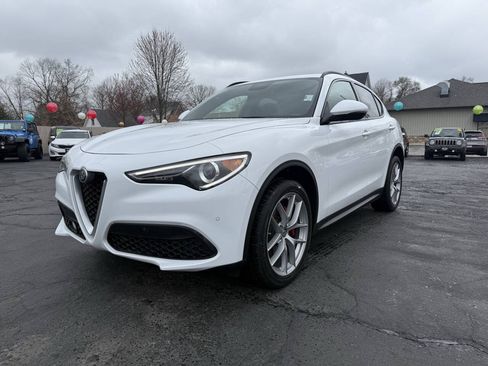 Used 2018 Alfa Romeo Stelvio Ti Sport AWD/4WD image 1
