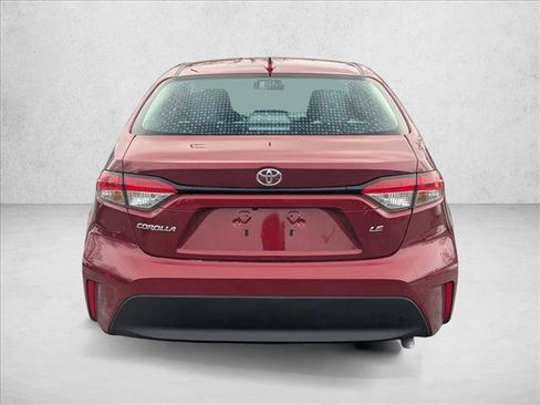 Used 2025 Toyota Corolla LE w/ LE Premium Package image 6