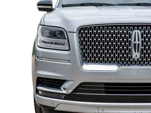 Used 2020 Lincoln Navigator L Reserve RWD image 51