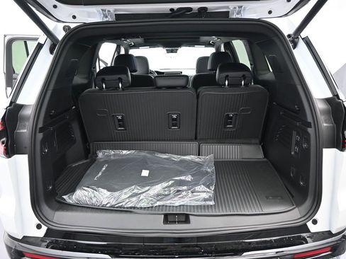 New 2026 GMC Acadia Denali w/ Super Cruise Package image 26