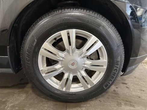 Used 2016 Cadillac SRX Luxury w/ Driver Awareness Package image 38