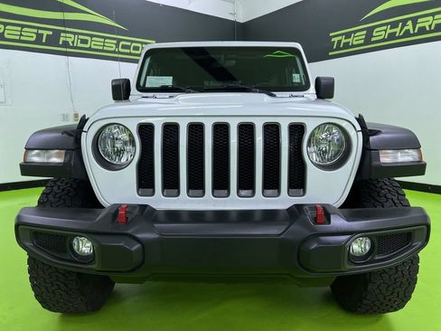 Used 2022 Jeep Wrangler Unlimited Rubicon AWD/4WD image 3