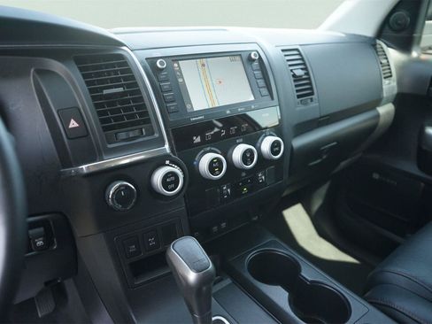 Used 2020 Toyota Sequoia TRD Pro AWD/4WD image 29
