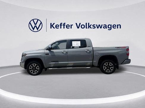 Used 2021 Toyota Tundra Limited w/ Limited Premium Package AWD/4WD image 2