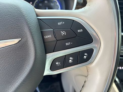 Used 2021 Chrysler Pacifica Limited w/ Premium & Safety Sphere Group AWD/4WD image 14