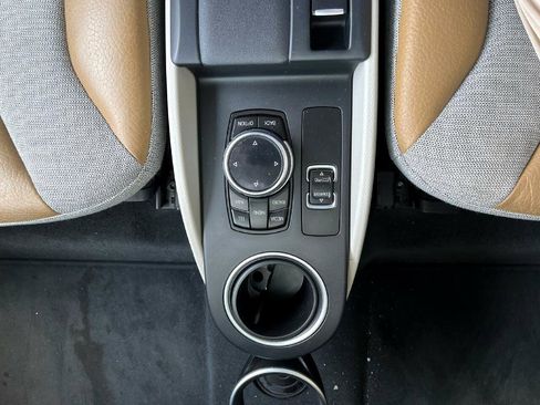 Used 2014 BMW i3 w/ Range Extender RWD image 34