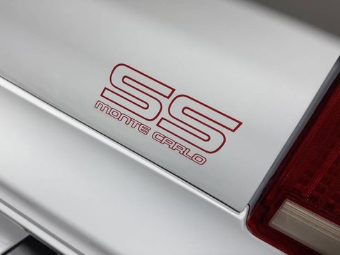 Used 1987 Chevrolet Monte Carlo SS image 23