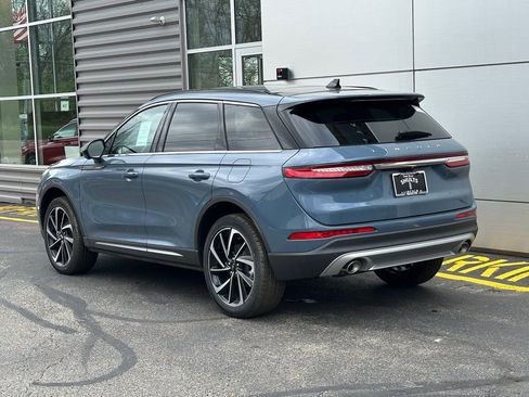 New 2026 Lincoln Corsair Reserve image 32