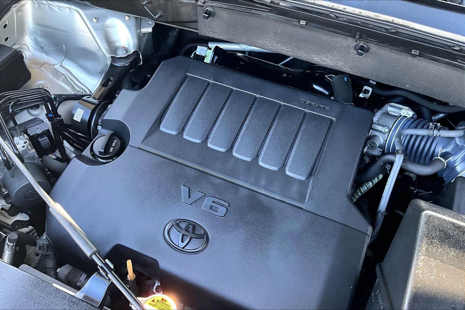 Used 2016 Toyota Highlander XLE FWD image 31