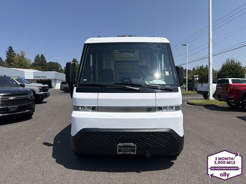 Used 2023 Chevrolet Brightdrop 600 w/ Active Safety Package 2 AWD/4WD image 6