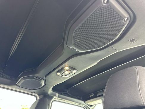 Certified 2022 Jeep Wrangler Unlimited Sport image 15