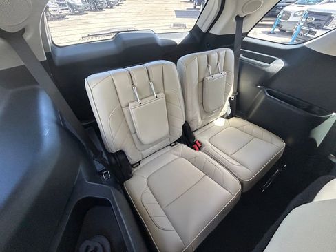 Used 2019 Ford Explorer Limited w/ Limited Luxury Package image 33