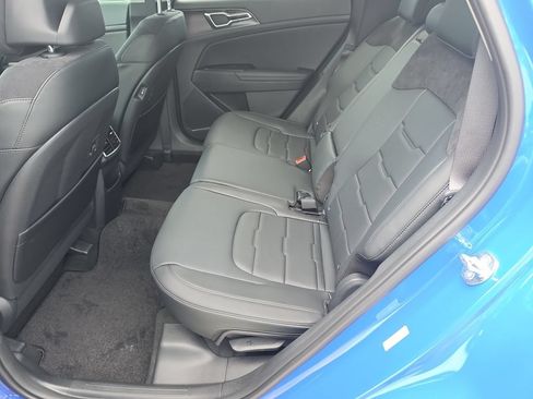 New 2026 Kia Sportage SX FWD image 17