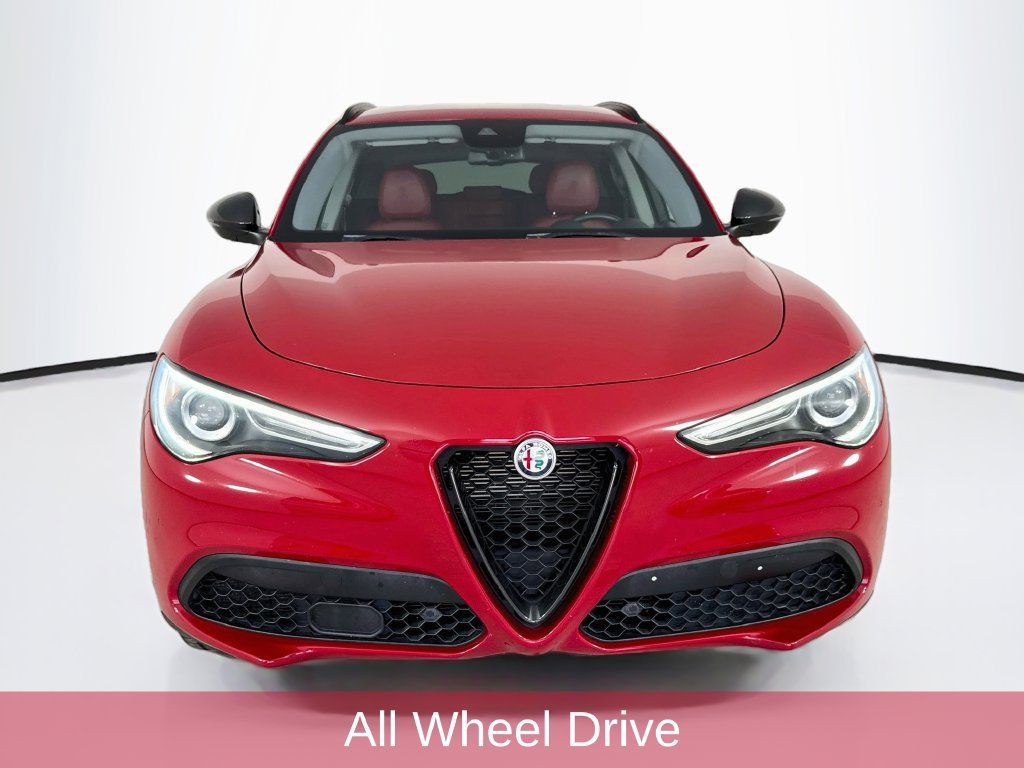 Used 2020 Alfa Romeo Stelvio AWD w/ Nero Edizione image 2