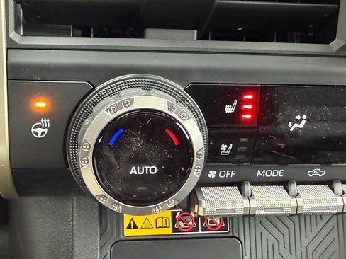 New 2026 Toyota Tacoma Limited image 17