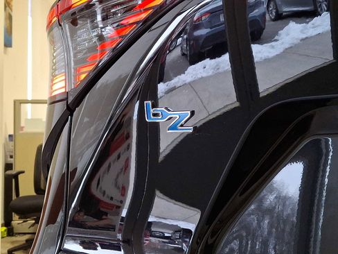 New 2026 Toyota bZ XLE Plus image 18