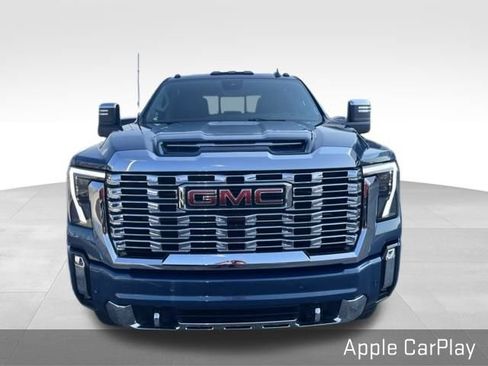 Used 2024 GMC Sierra 2500 Denali w/ Denali Reserve Package AWD/4WD image 3
