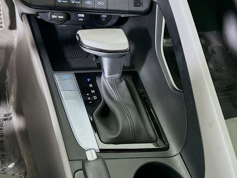 Certified 2025 Hyundai Elantra Sport FWD image 10
