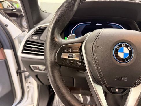 Used 2022 BMW X5 xDrive45e w/ Climate Comfort Package AWD/4WD image 13