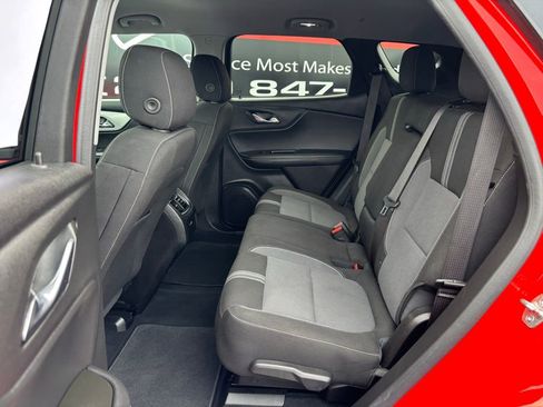 Used 2025 Chevrolet Blazer LT image 26