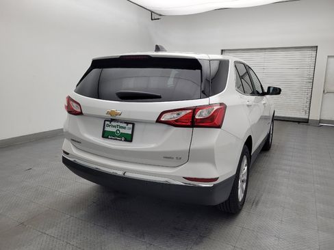 Used 2021 Chevrolet Equinox LT AWD/4WD image 7