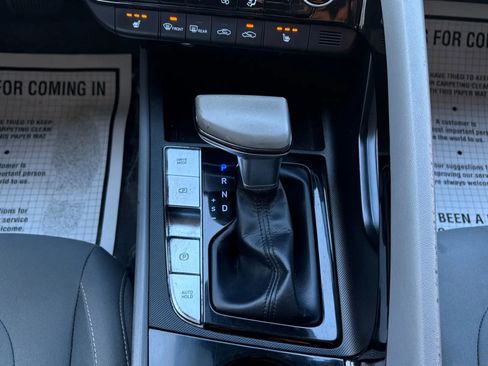 Used 2022 Hyundai Elantra SEL w/ Convenience Package image 25