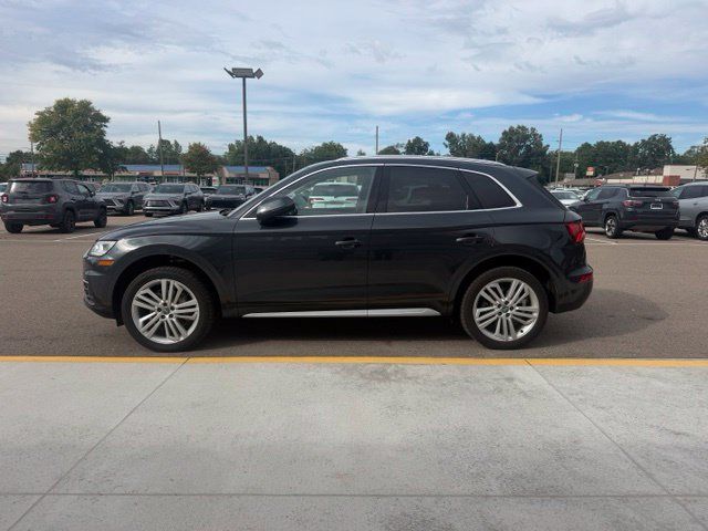 Used 2018 Audi Q5 Prestige w/ Prestige Package AWD/4WD image 10