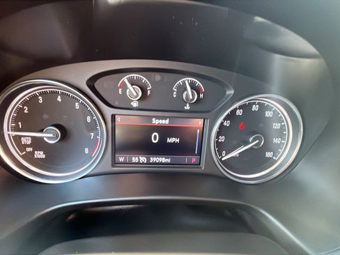 Used 2024 Buick Enclave Essence w/ Sport Touring Edition image 12