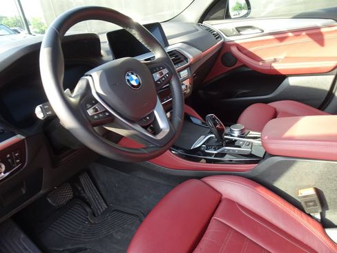 Used 2021 BMW X4 xDrive30i w/ Executive Package AWD/4WD image 12